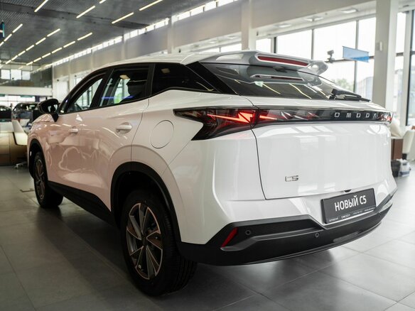 2026 Omoda C5 II, белый, 2349000 рублей - вид 8