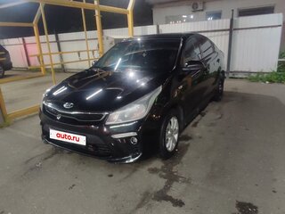 2020 Kia Rio IV, чёрный, 1030000 рублей, вид 3