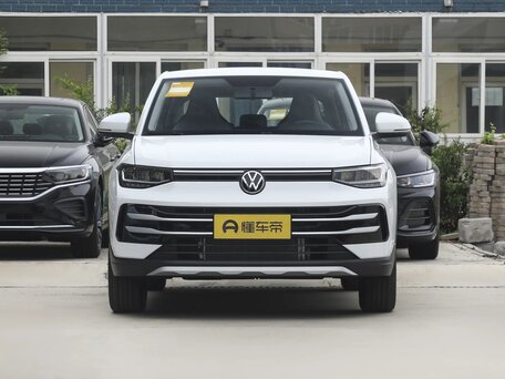 2026 Volkswagen Tharu XR, белый, 2150000 рублей, вид 2