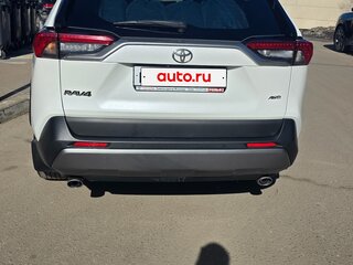 2019 Toyota RAV4 V (XA50), белый, 2900000 рублей, вид 4