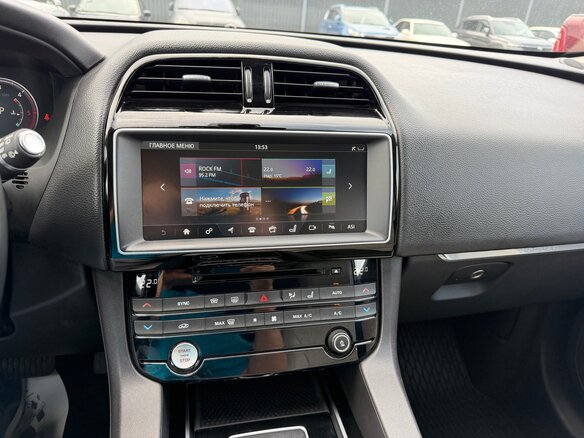 2016 Jaguar F-Pace I, серый - вид 10