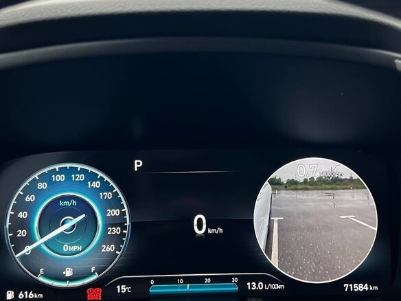 2021 Hyundai Santa Fe IV Рестайлинг, белый, 3649000 рублей - вид 23
