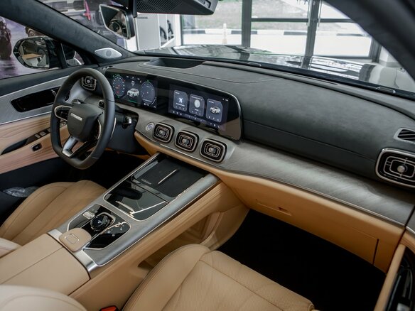 2024 Jaecoo J8, чёрный, 4899000 рублей - вид 17
