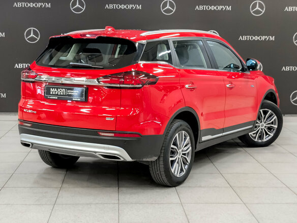 2022 Geely Atlas Pro, красный, 2000000 рублей - вид 4