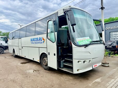 2005 Bova Futura, белый, 1900000 рублей, вид 1