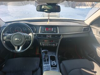 2017 Kia Optima IV, белый, 1700000 рублей, вид 3