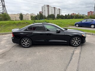 2019 Volvo S60 III, чёрный, 2890000 рублей, вид 3