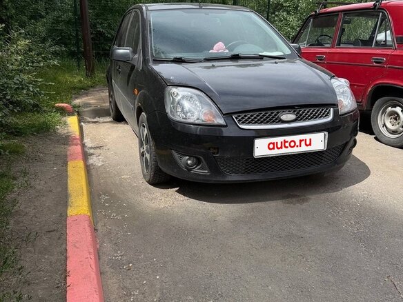 2008 Ford Fiesta Mk5, чёрный, 450000 рублей - вид 4