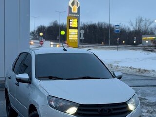 2018 Lada (ВАЗ) Granta I Рестайлинг, серебристый, 700000 рублей, вид 2