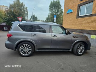 2017 Infiniti QX80 I Рестайлинг, серый, 3100000 рублей, вид 5