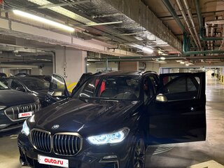 2020 BMW X5 M50d IV (G05/G18), чёрный, 7200000 рублей, вид 3
