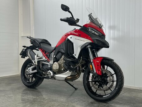 2021 Ducati Multistrada V4, красный, 1799000 рублей, вид 1