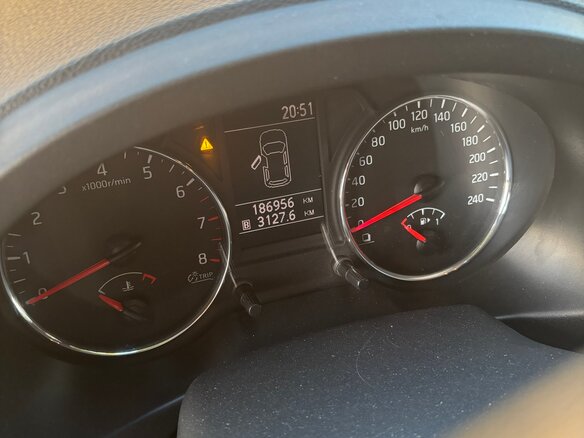 2012 Nissan X-Trail II Рестайлинг, серебристый, 1050000 рублей - вид 7