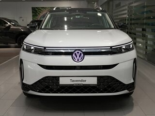 2026 Volkswagen Tavendor I Рестайлинг, белый, 6050000 рублей, вид 3