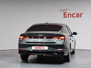 2021 Hyundai Avante VII, белый, 1740000 рублей, вид 3