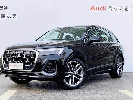2026 Audi Q7 45 TFSI II (4M) Рестайлинг 2, чёрный, 9950000 рублей, вид 1