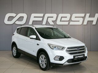 2018 Ford Kuga II Рестайлинг, белый, 1780000 рублей, вид 1