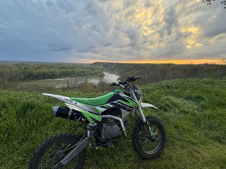 2023 Racer CRF, зелёный, 50000 рублей, вид 2
