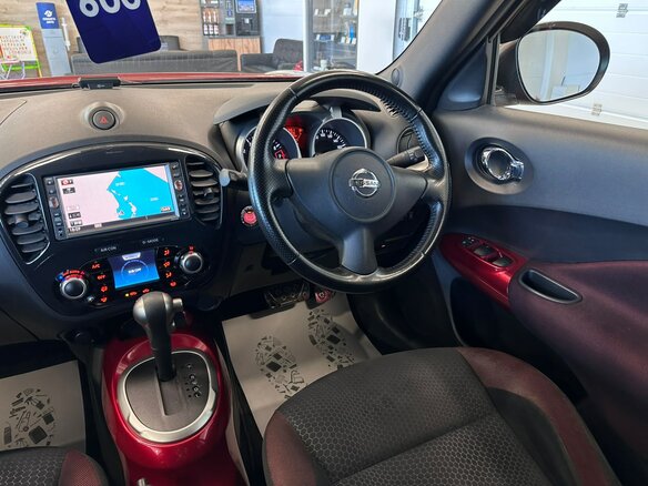 2010 Nissan Juke I, красный - вид 15