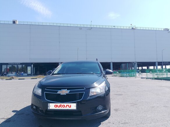 2011 Chevrolet Cruze I, чёрный, 730000 рублей
