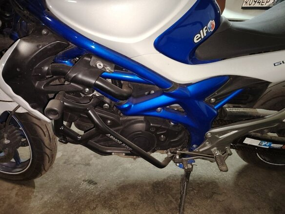 2011 Suzuki SFV 400 Gladius, синий - вид 8