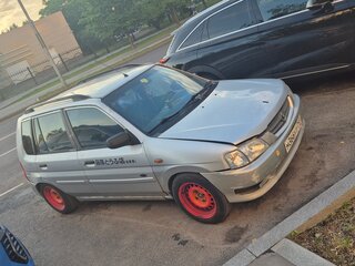 2002 Mazda Demio I (DW), серебристый, 130000 рублей, вид 2