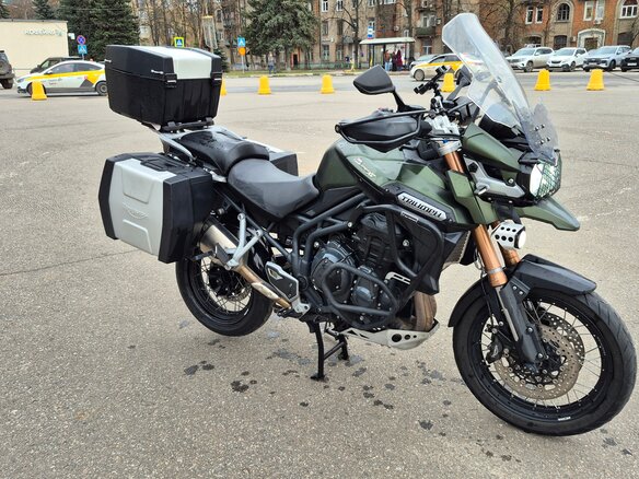 2013 Triumph Tiger Explorer, зелёный, 800000 рублей - вид 3
