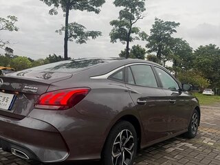 2022 MG 5 II, коричневый, 871202 рублей, вид 4