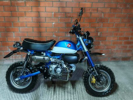 2021 Honda Z125 Monkey, синий, 459000 рублей, вид 5