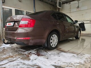 2015 Skoda Octavia III (A7), коричневый, 600000 рублей, вид 4