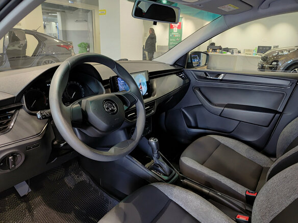 2020 Skoda Rapid II, серый, 1545000 рублей - вид 15
