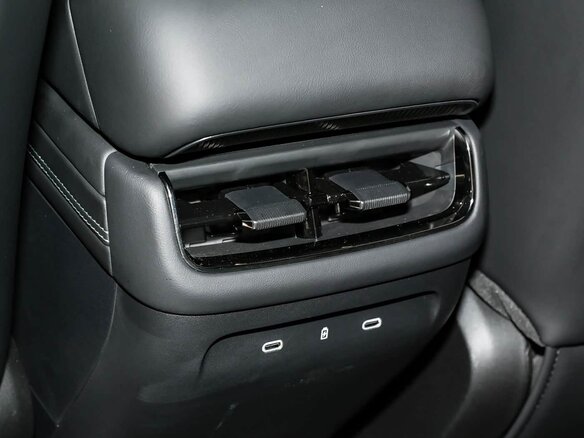 2026 Lynk & Co 07 GT I Рестайлинг, зелёный, 4900000 рублей - вид 24