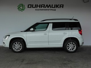 2018 Skoda Yeti I Рестайлинг, белый, 1620000 рублей, вид 2