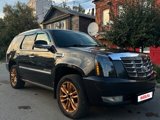 2010 Cadillac Escalade III, чёрный, 2000000 рублей, вид 3