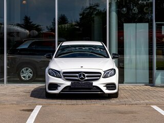 2019 Mercedes-Benz E-Класс 200 V (W213, S213, C238), белый, 2925000 рублей, вид 2