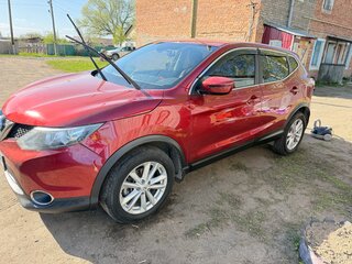 2016 Nissan Qashqai II, красный, 1750000 рублей, вид 3