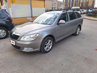 2011 Skoda Octavia II (A5) Рестайлинг, серый, 795000 рублей, вид 1
