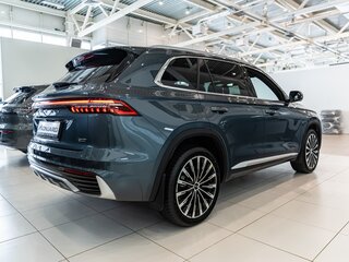 2026 Geely Monjaro I, серый, 4954990 рублей, вид 4
