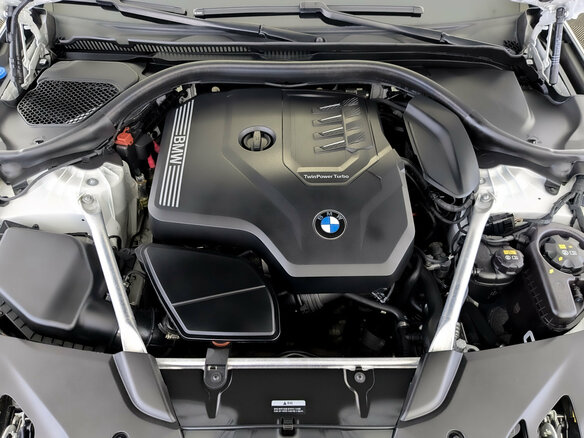 2021 BMW 5 серии 530i xDrive VII (G30/G31/G38) Рестайлинг, белый - вид 8