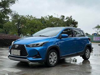 2021 Toyota Yaris L X XP150 Рестайлинг, синий, 1040000 рублей, вид 1