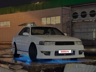 1992 Toyota Cresta IV (X90), белый, 650000 рублей, вид 5