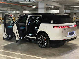 2026 Lynk & Co 900, белый, 7700000 рублей, вид 2