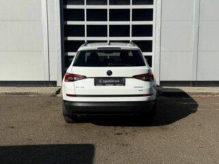 2018 Skoda Kodiaq I, белый, 2200000 рублей, вид 4