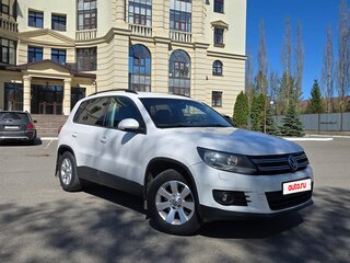 2012 Volkswagen Tiguan I Рестайлинг, белый, 970000 рублей, вид 3