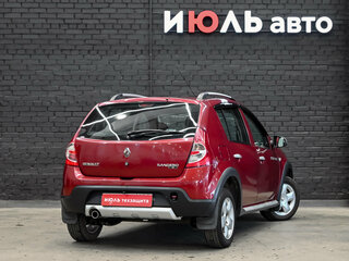 2014 Renault Sandero Stepway I, красный, 600000 рублей, вид 4