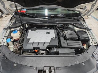 2009 Volkswagen Passat CC I, серебристый, 1250000 рублей, вид 3