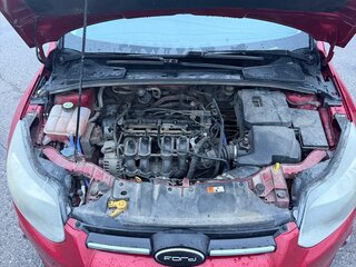 2011 Ford Focus III, красный, 650000 рублей, вид 3