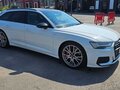 2020 Audi A6 55 TFSI e V (C8), белый, 4750000 рублей