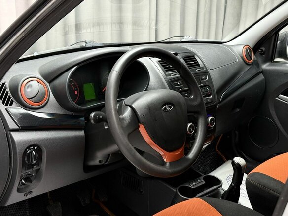2015 Lada (ВАЗ) Kalina II, серебристый, 499000 рублей - вид 8