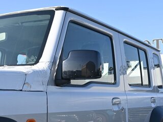 2026 Suzuki Jimny IV, серебристый, 2850000 рублей, вид 3